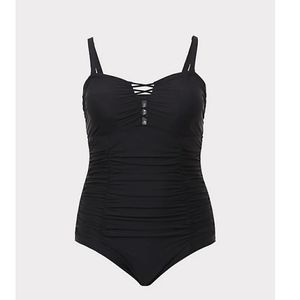 TORRID SWIMSUIT SIZE 6 *NEW*